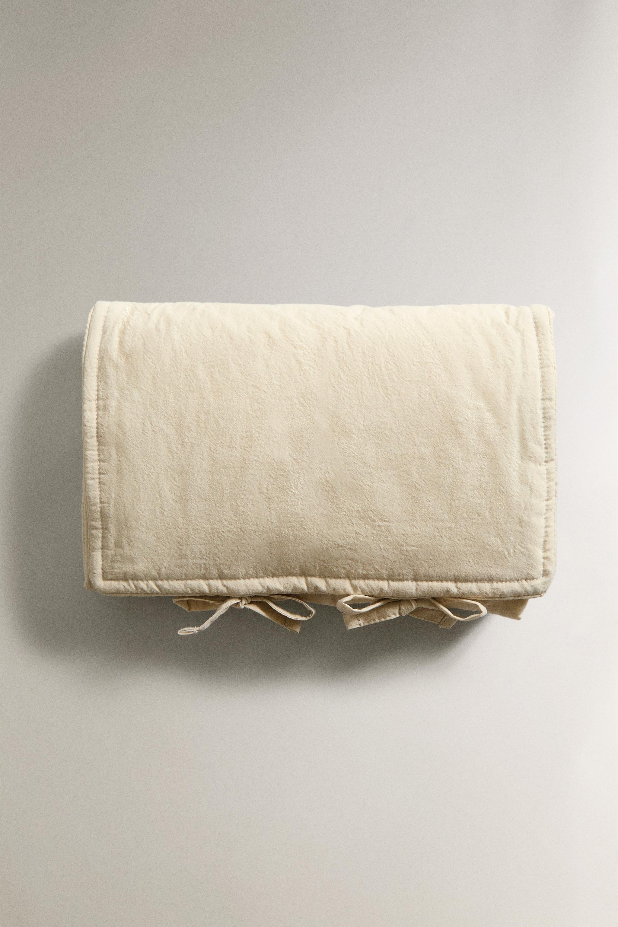 FLORAL BABY CHANGING MAT